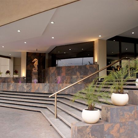 Best Western Plus Plaza Florida & Tower إيرابواتو المظهر الخارجي الصورة