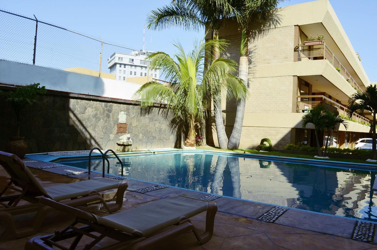 Best Western Plus Plaza Florida & Tower إيرابواتو المظهر الخارجي الصورة